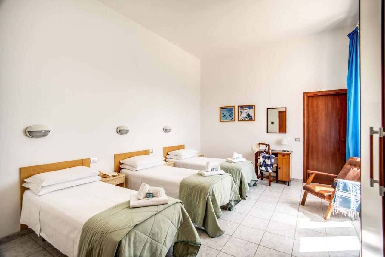 Villa Mg Hotel Santa Marinella Exterior photo